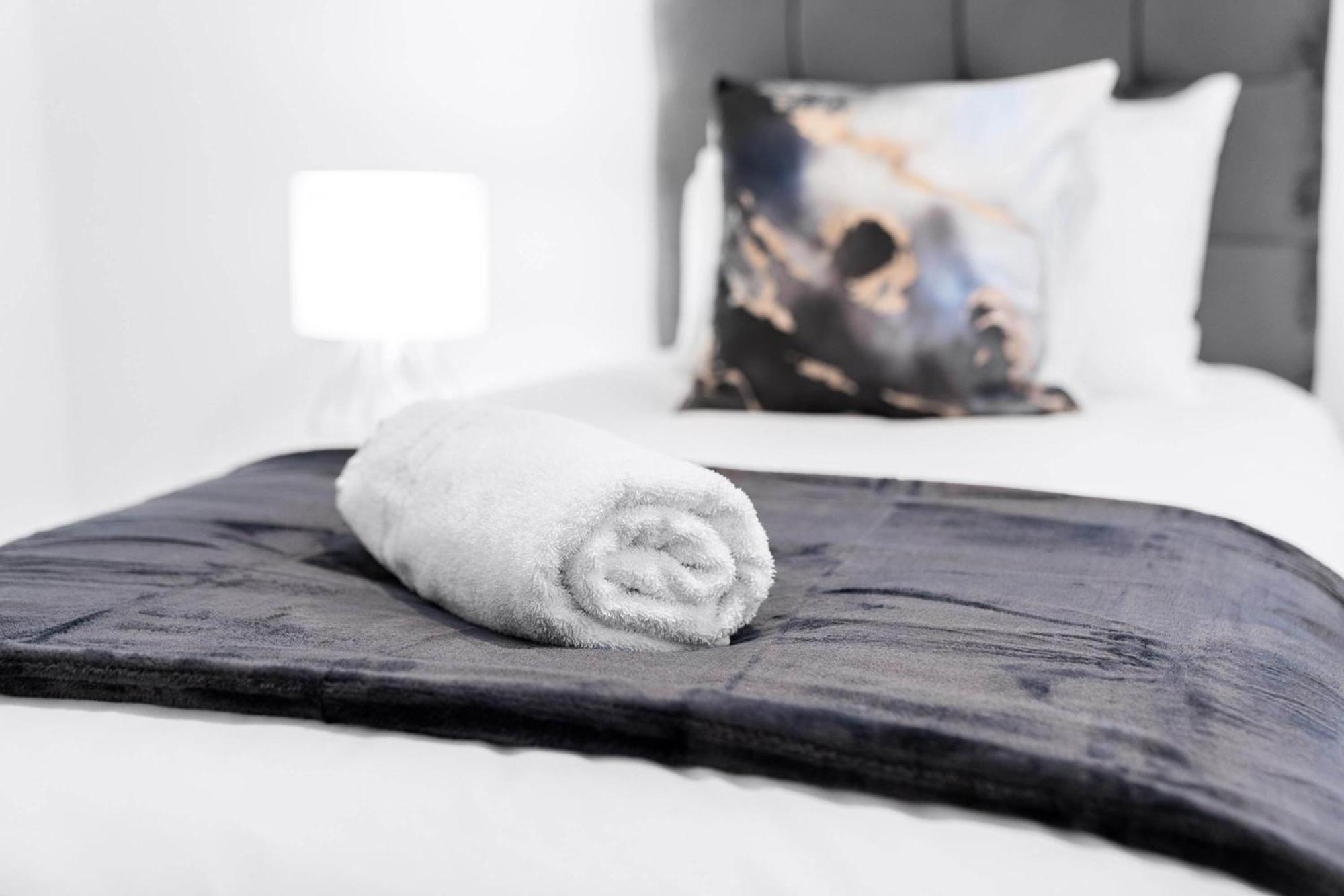 The Marson's Collection - 2 Bedroom - Balcony - Secure Parking - 4mc Birmingham